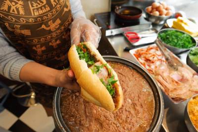 Bánh mỳ huế Hiền Hậu