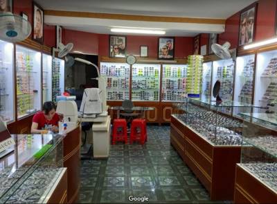 Kính thuốc Krông Bông